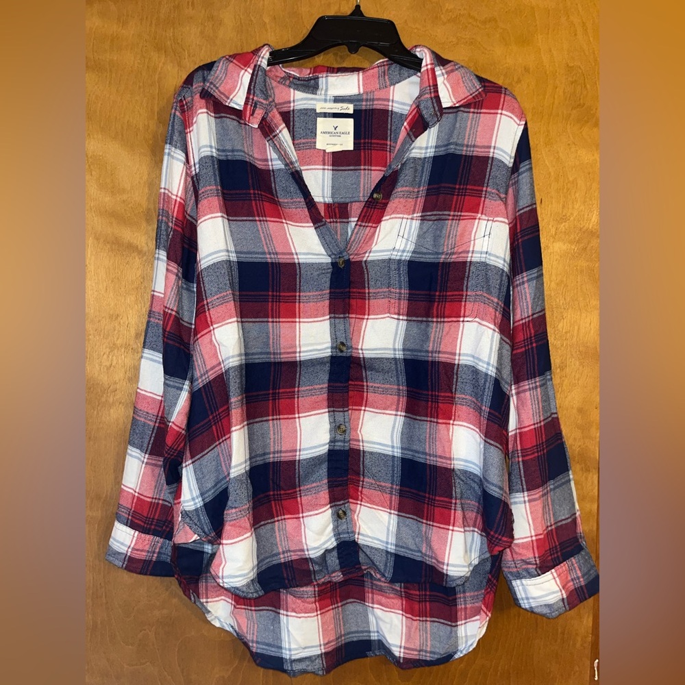 American Eagle Outfitters Red and Blue Plaid Button Down Shirt